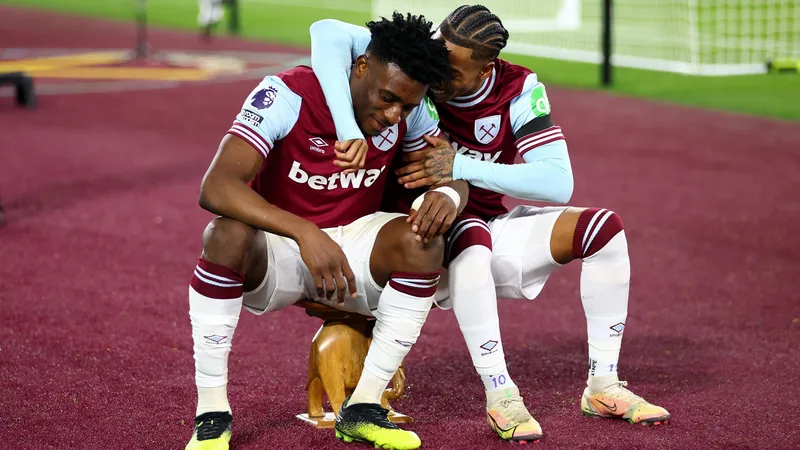 Trận đấu giữa West Ham và Brighton Trận đấu giữa West Ham và Brighton